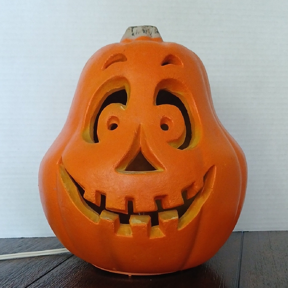 Vintage 1998 Halloween Pumpkin LightUp Blow Mold Jack O Lantern 1988 Paper Magic - Picture 1 of 13